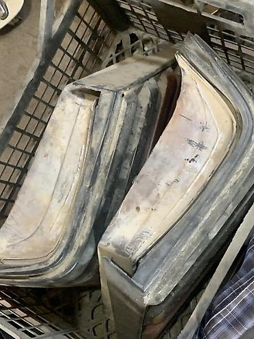 Другие автозапчасти: Набор автозапчастей (разнородные элементы подвески/кузова) Состав по — 4