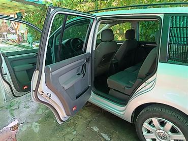 Volkswagen: Volkswagen Touran: 2003 г., 1.6 л, Механика, Бензин, Минивэн — 7