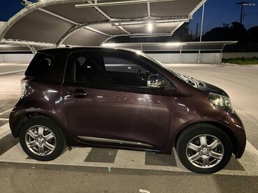 Toyota: Toyota iQ: 1 l. | 2010 έ. Χάτσμπακ — 2