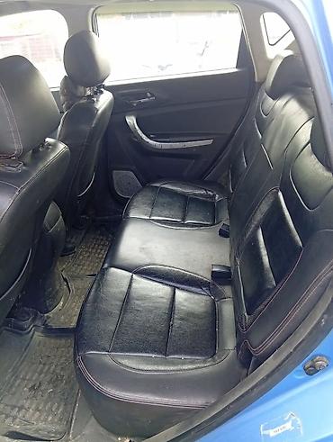 07 masin: Changan CS35, mavi rəngli kompakt krossover. Texniki xüsusiyyətlər və — 4