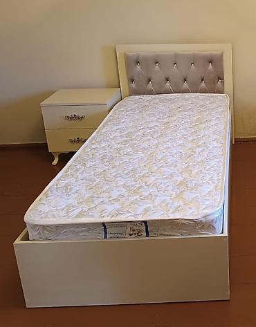 ikinci el utu masası: İşlənmiş, Təknəfərlik çarpayı, Bazasız, Matras ilə, Siyirməsiz — 1