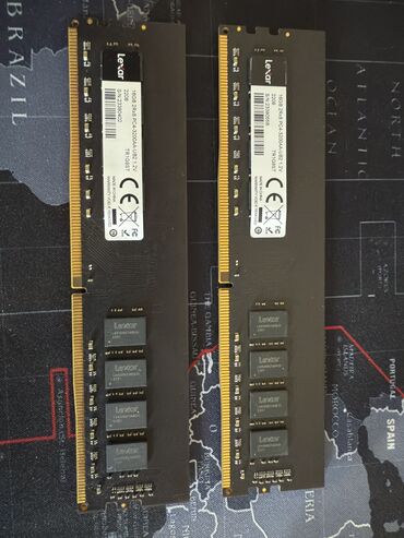Operativ yaddaş (RAM): Operativ yaddaş (RAM) 16 GB, 3200 Mhz, DDR4, PC üçün, İşlənmiş