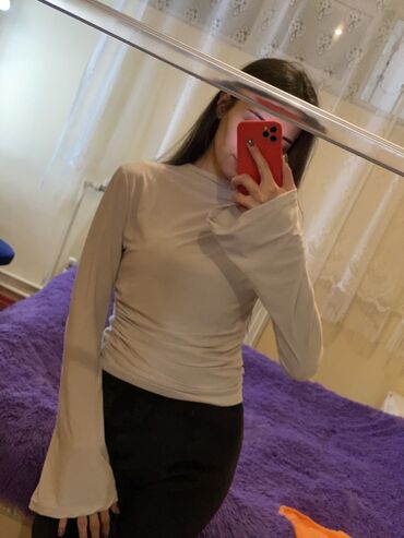 gul hicab instagram: Bej rəngli qadın bluzası - Model: uzunqol, flared/boru tipli ətəkli