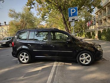 фольсваген: Volkswagen Touran: 2012 г., 1.4 л, Робот, Бензин, Минивэн — 5