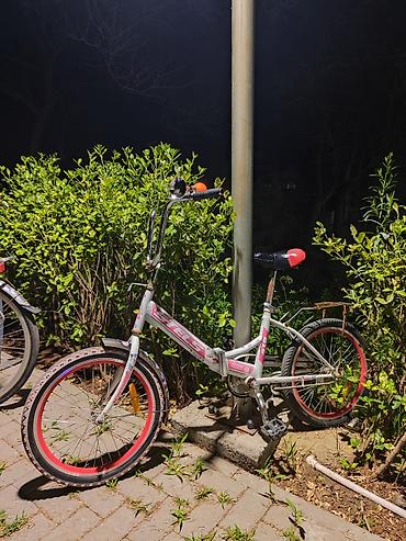 velo teker: Salam velo 20lik ortadan qatlanan yaxsi vəziyyətdədir. Uşaq — 2