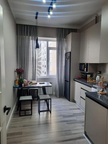 район церковь: 2 комнаты, 60 м², Элитка, 5 этаж, Евроремонт