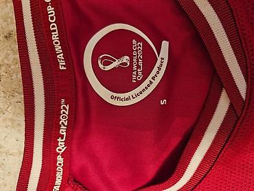 Kişi geyimləri: Qatar 2022 World Cup t-shirt Doha şəhərindən fanshopdan alınıb — 5
