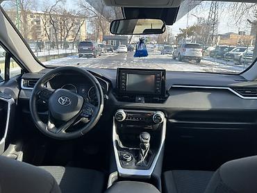 Toyota: Toyota RAV4: 2019 г., 2.5 л, Вариатор, Гибрид, Кроссовер — 11