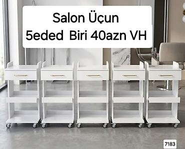 alət rəfi: Salon üçün servis arabası – 5 ədəd, biri 40 AZN (VH). Açar — 1
