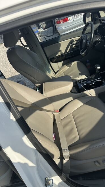 Kia: Kia Carnival: 2019 г., 2.2 л, Автомат, Дизель, Минивэн — 10