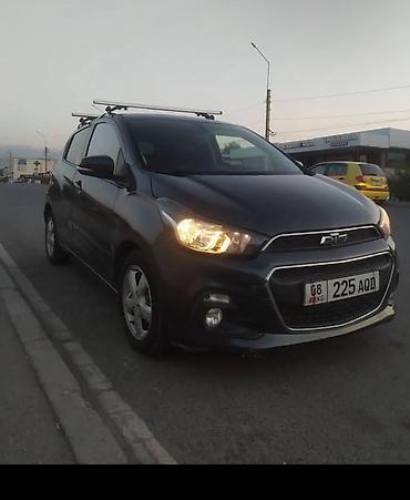 shevrolet lacetti: Chevrolet Spark: 2016 г., 1 л, Бензин, Хэтчбэк — 7