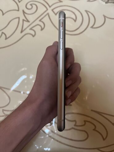 Apple iPhone: IPhone 11, 64 GB, Ağ