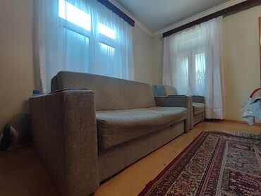 divan üsdükleri: İşlənmiş, Divan, 2 kreslo, Bazalı, Açılan