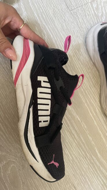 пума puma: Продаю кроссовки оригинал puma 35,5 размер 
19 мкр
