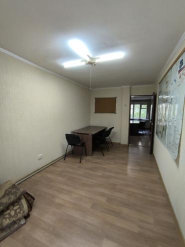 Продажа коммерческой недвижимости: Продажа офисов 60 м², С ремонтом, Многоэтажное здание, 1 этаж — 2