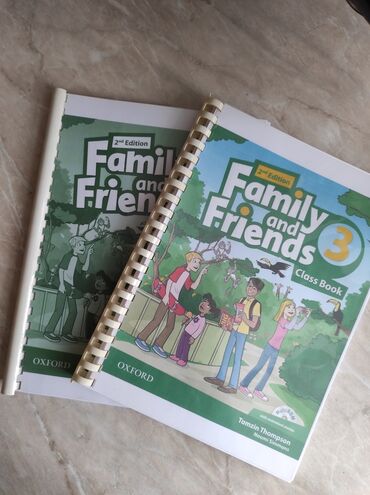 Книги, журналы, CD, DVD: Учебник и рабочая тетрадь по английскому языку Family and friends 3