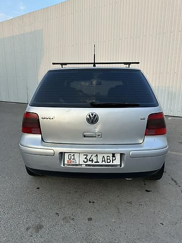 wolk: Volkswagen Golf: 2002 г., 1.6 л, Механика, Бензин, Хэтчбэк — 2