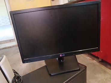 stolustu ventilyator: Kompyuter dəsti Tərkib: - Sistem bloku (ATX korpus): arxa paneldə 4x — 2