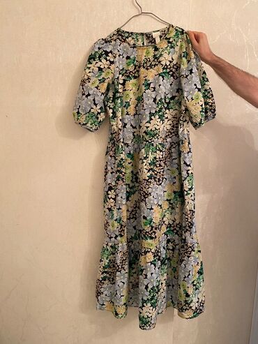 H&m markası EUR XS UK XS. İkinci əl geyim. İdeal vəziyyətdədir