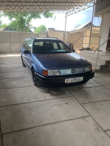 меняю на пассат универсал: Volkswagen Passat: 1992 г., 1.8 л, Механика, Бензин, Универсал
