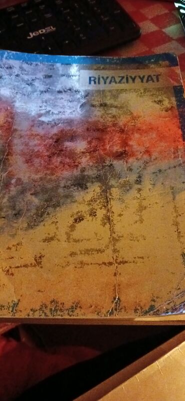 İngilis dili: İngilis dili 9-cu sinif, 2018 il, Ünvandan götürmə — 47