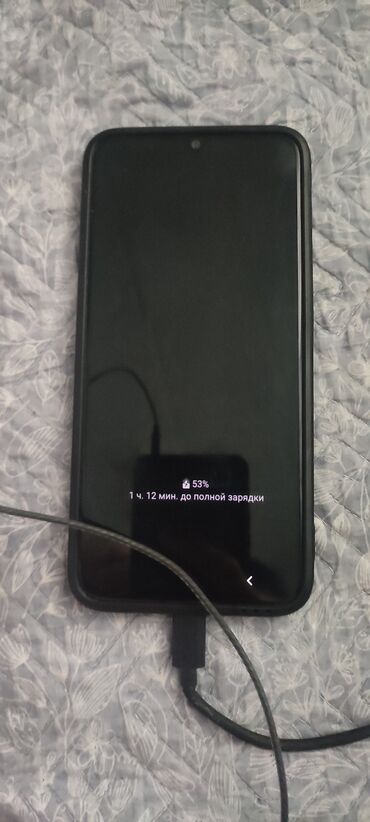 токмок телефоны: Samsung Galaxy A70, Б/у, 128 ГБ, цвет - Белый, 2 SIM