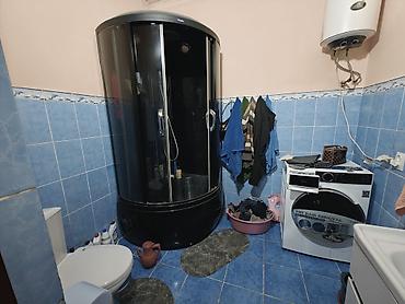 Продажа полдома: Продается полдома на первой линии 64 м2. Центральная канализация — 9