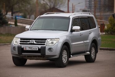 семёрка ош: Mitsubishi Pajero: 2010 г., 3.5 л, Автомат, Бензин, Жол тандабас