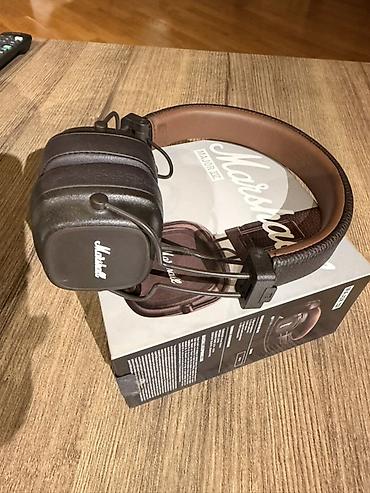 marshall major v: Marshall Major IV Bluetooth qulaqlıq Xüsusiyyətlər: - Bluetooth — 2