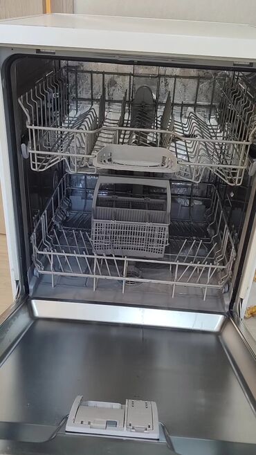 Qabyuyan maşınlar: Qabyuyan maşın Siemens, Tam qabaritli (60 sm.), Ayrıca dayanan, İşlənmiş — 2