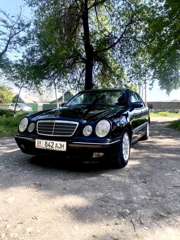 201 мерс: Mercedes-Benz E 260: 2001 г., 2.6 л, Автомат, Бензин, Седан