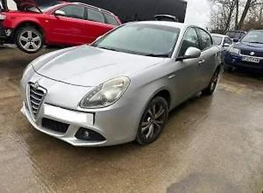 Auto delovi, gume i tjuning: Alfa Romeo Giulietta kompletan auto u delovima. Alfa Romeo Giulietta — 2