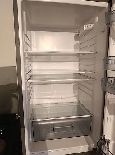 Другая бытовая техника: Холодильник двухкамерный KEG (серебристый, нижняя морозильная камера) — 4