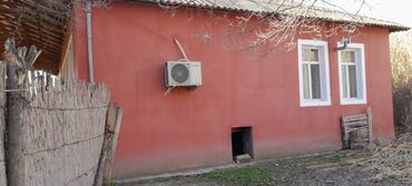 Həyət evləri və villaların satışı: 3 otaqlı, 126 kv. m, Orta təmir — 18