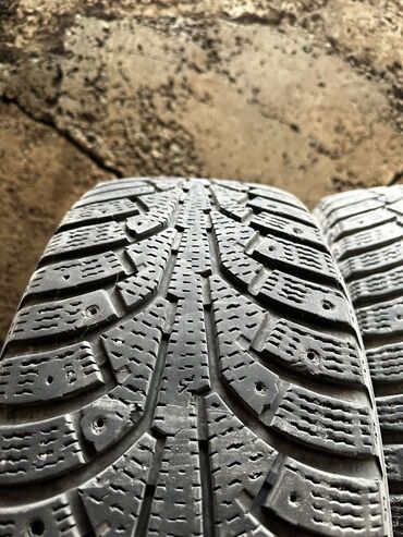 шины на ниву r16: Зимняя шина 
Nordman
состояние среднее
3шт