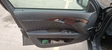 Mercedes-Benz: Mercedes-Benz E-Class: 2004 г., 3.2 л, Автомат, Бензин, Седан — 8