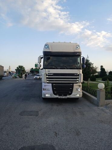 Tırlar: DAF XF traktor + soyuduculu yarımqoşqu - Marka/model: DAF XF (çekici) — 6