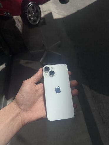Apple iPhone: IPhone 14, 128 ГБ, Белый, Гарантия, Face ID, С документами
