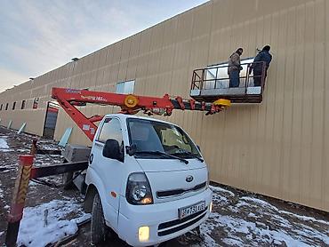 Kia: Kia BONGO: 2013 г., 2.5 л, Механика, Дизель, Внедорожник — 1