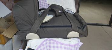 Gəzinti arabaları: İşlənmiş, Ödənişli çatdırılma, Ünvandan götürmə — 17