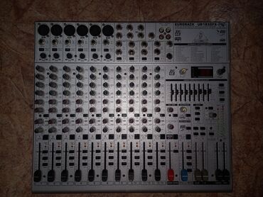 пульт айфон: Продам микшер Behringer ub1832fx-pro
Отличное состояние!