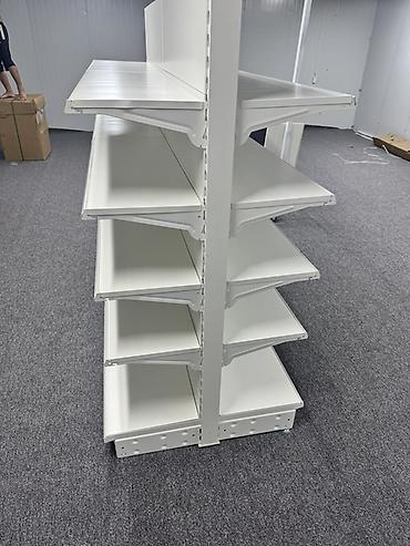 Торговое оборудование: Торговые стеллажи для магазина Описание: - Напольные островные и — 10
