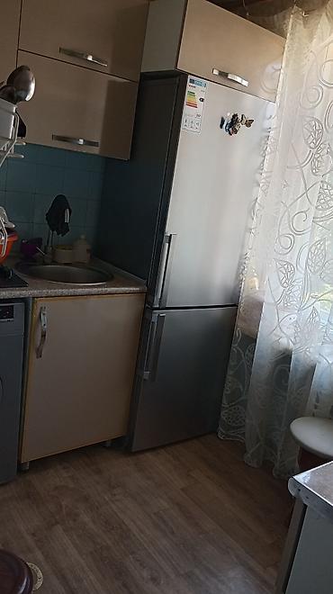 2 ci mikrorayon: Bakı, Yasamal, 3 otaqlı, Köhnə tikili, m. İnşaatçılar, 67 kv. m — 9