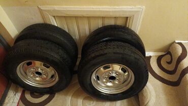 Təkərlər: İşlənmiş Şin Özka 160 / 45 / R 19.5