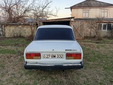 vaz 2107 ucun pnevma: VAZ (LADA) 2107: 1.6 l | 2005 il 130 km Sedan