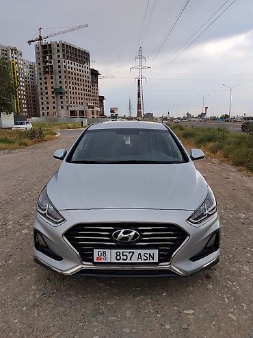 Hyundai Sonata: 2017 г., 2 л, Автомат, Газ, Седан