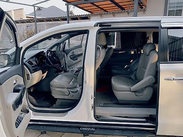 Kia: Kia Carnival: 2018 г., 2.2 л, Автомат, Дизель, Минивэн — 12
