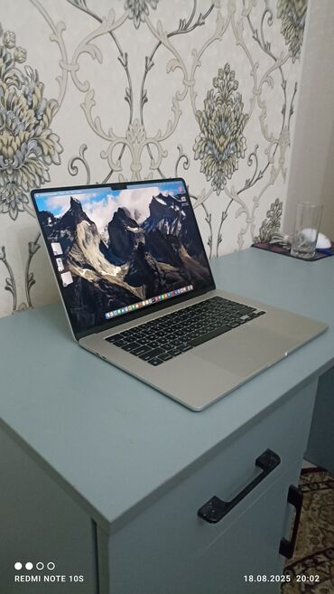 продажа компьютера: Ноутбук, Apple, 16 ГБ ОЭТ, Apple M3, 15.4 ", Жумуш, окуу үчүн