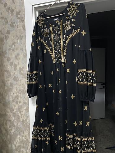 клеш штаны: Платье boho/ethno в черном цвете с золотистым орнаментом - Бренд — 1