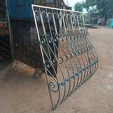 Решетки для окон: Решетки для окон, Кованные, На заказ, Бесплатная установка — 40